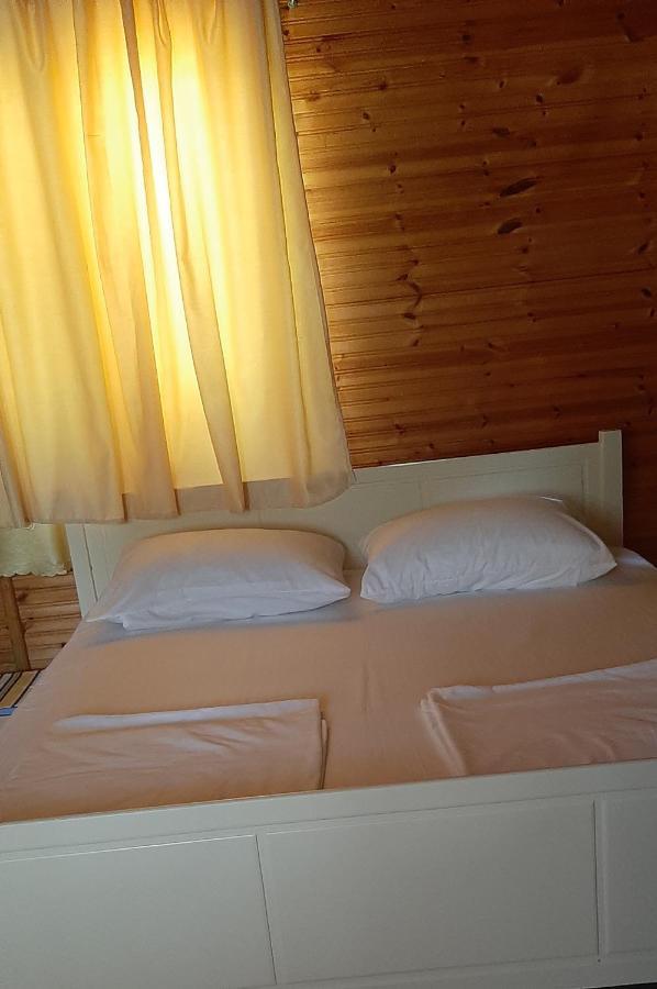 Apartamento Kolonia E Artistave Velipojë Exterior foto