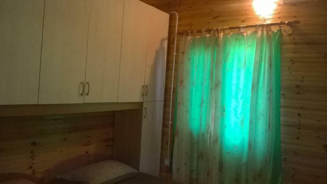 Apartamento Kolonia E Artistave Velipojë Exterior foto