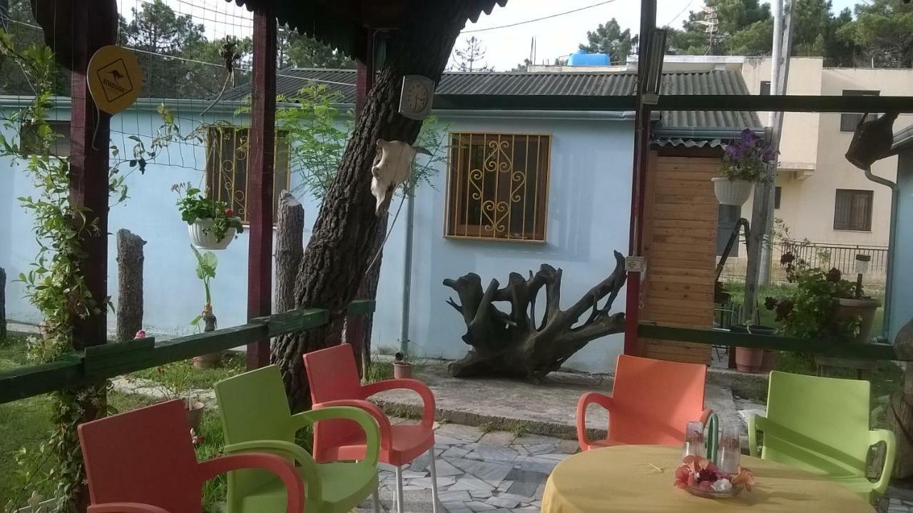 Apartamento Kolonia E Artistave Velipojë Exterior foto